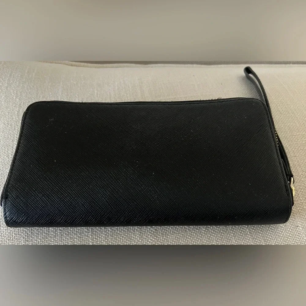 Kate Spade black leather wallet